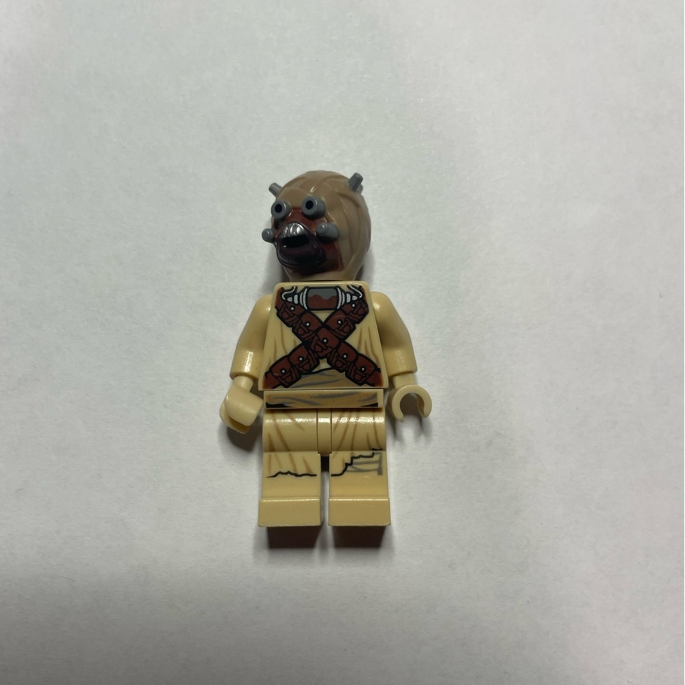 LEGO STAR WARS #75081- TUSKEN RAIDER  -  Mini Figure